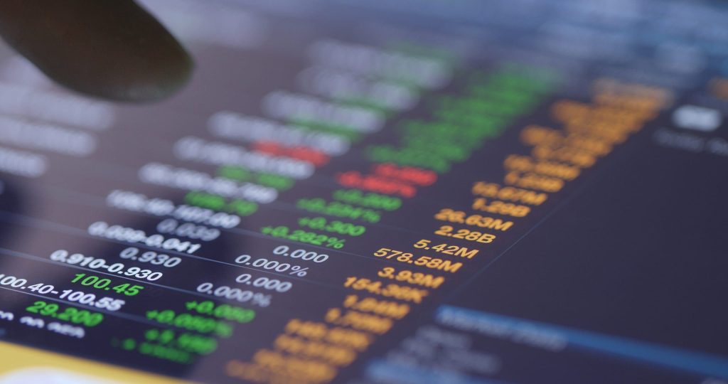 Using digital tablet with stock market data information